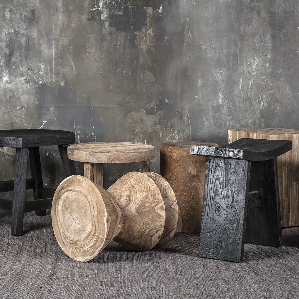 Muebles con madera reciclada para contract  Tuo Agency
